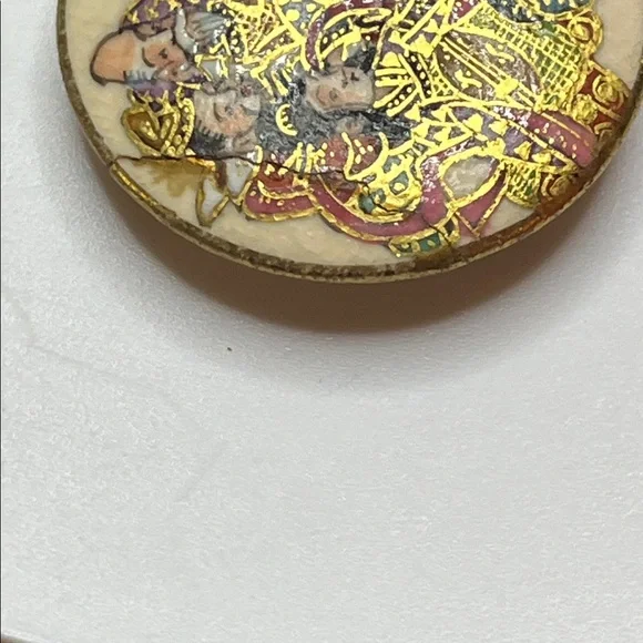 Vintage Hand Painted Satsuma Ceramic w/7 Gods On a button *READ*